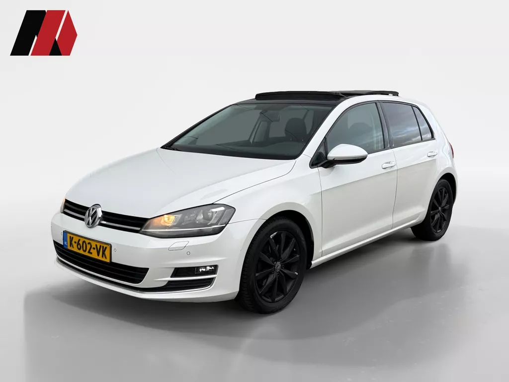 Volkswagen Golf 1.4 TSI Highline | PANO | PDC | Comfortstoelen