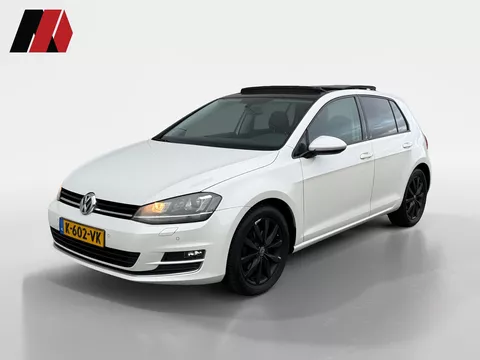 Volkswagen Golf 1.4 TSI Highline | PANO | PDC | Comfortstoelen