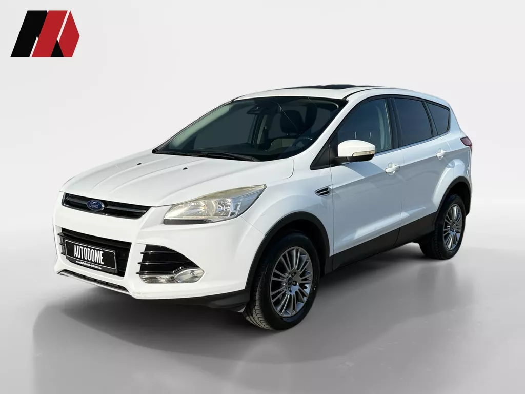 Ford Kuga 1.6 Titanium Plus 4WD | Pano | Cruise | Stoelverw. Ford Kuga 1.6 Titanium Plus 4WD | Pano | Cruise | Stoelverw.